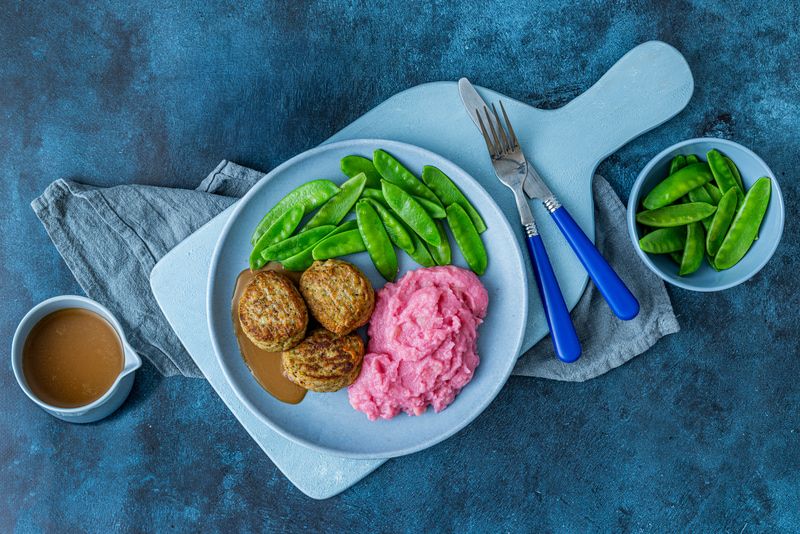 Kjøttkaker med rosa potetmos