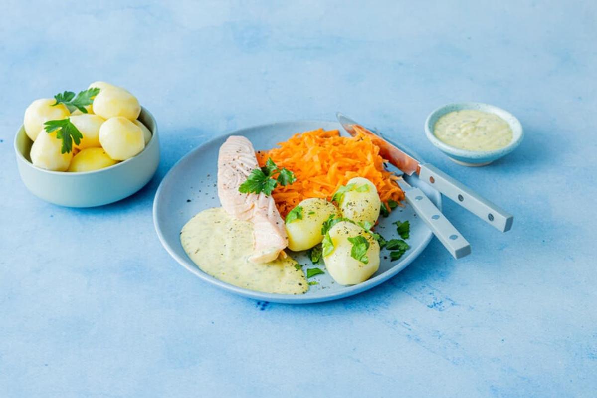 Laks med sandefjordsaus