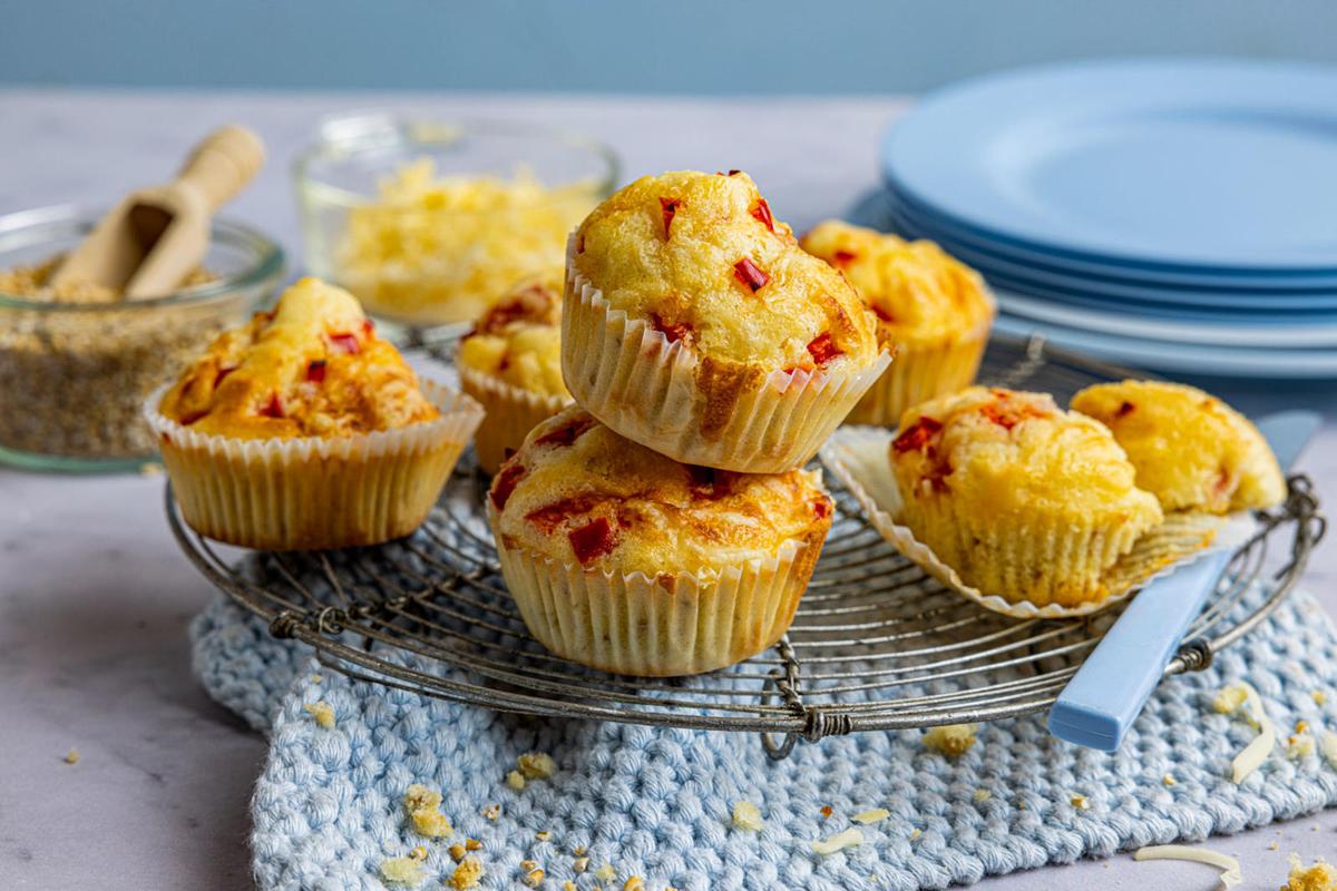 Grove muffins med ost og skinke